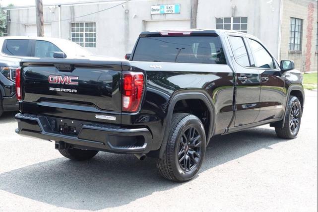 Photo of 2023 Black GMC Sierra 1500