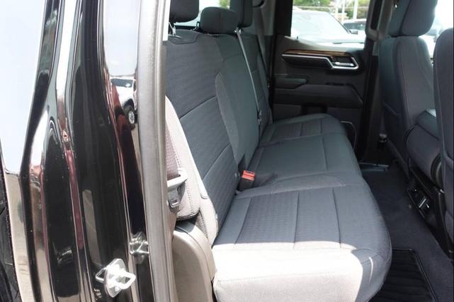 Photo of 2023 Black GMC Sierra 1500