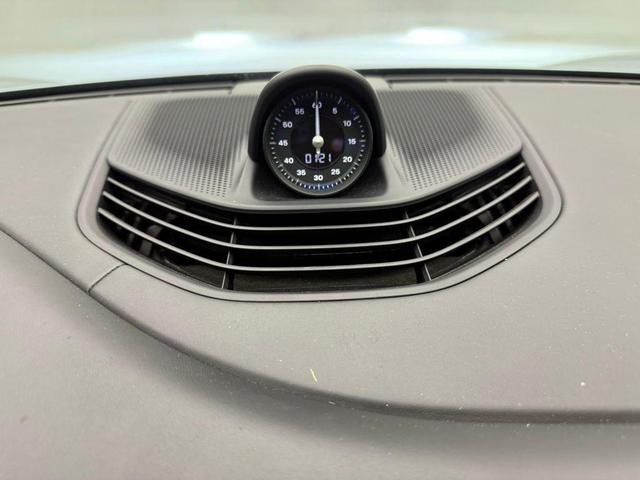 Photo of 2020 Dolomite Porsche Taycan
