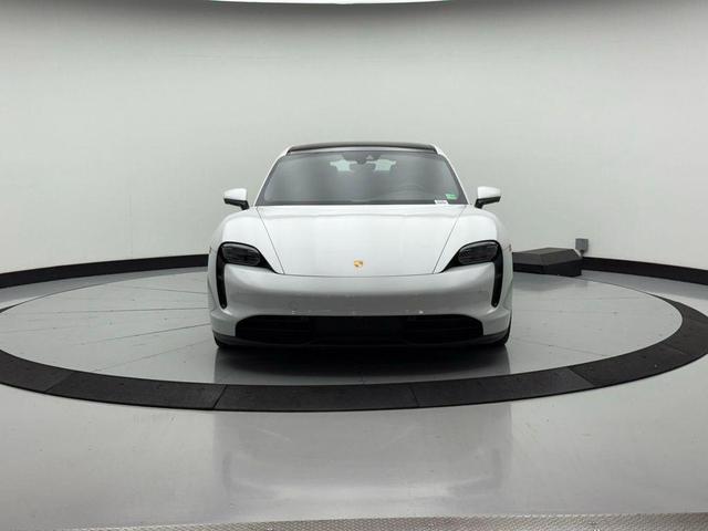 Photo of 2023 White Porsche Taycan