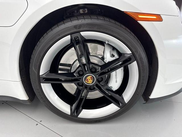 Photo of 2023 White Porsche Taycan