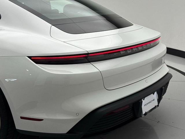 Photo of 2023 White Porsche Taycan