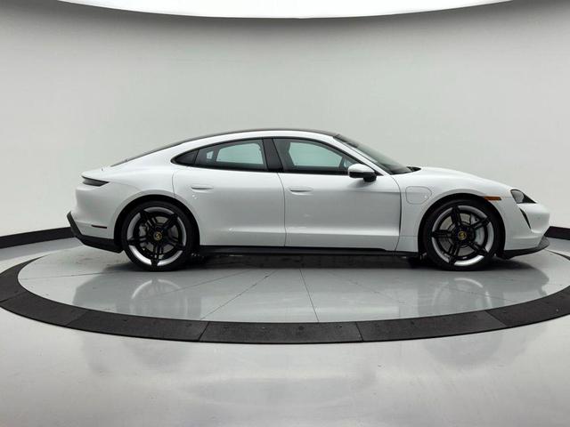 Photo of 2023 White Porsche Taycan