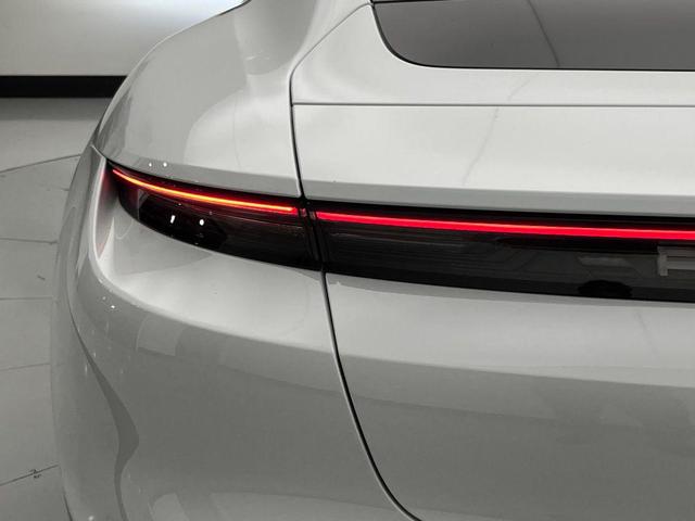 Photo of 2022 Carrara White Porsche Taycan
