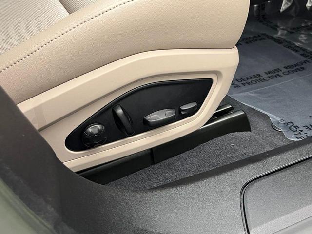 Photo of 2022 Carrara White Porsche Taycan