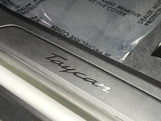 Photo of 2022 Carrara White Porsche Taycan