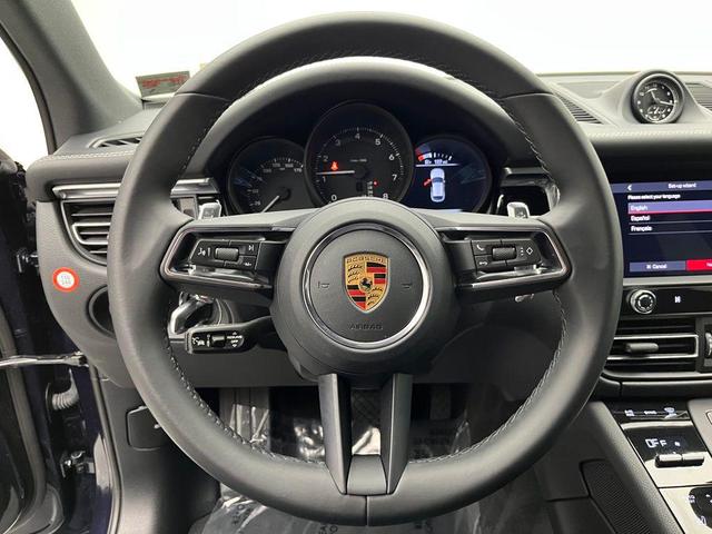 Photo of 2022 Night Blue Porsche Macan