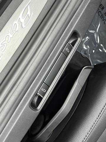Photo of 2024 Jet Black Metallic Porsche 718 Boxster
