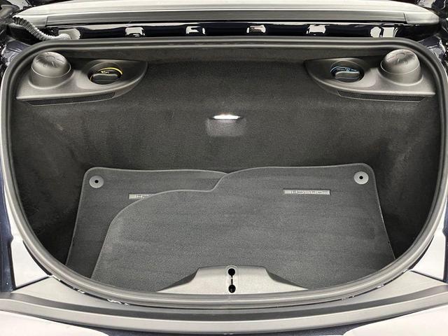 Photo of 2024 Jet Black Metallic Porsche 718 Boxster