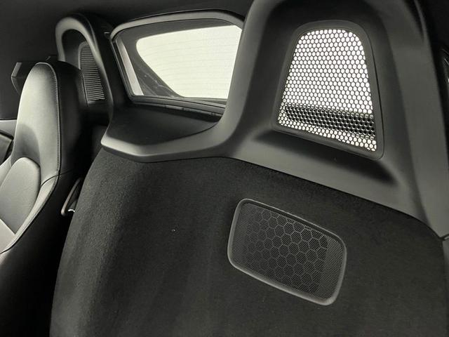 Photo of 2024 Jet Black Metallic Porsche 718 Boxster