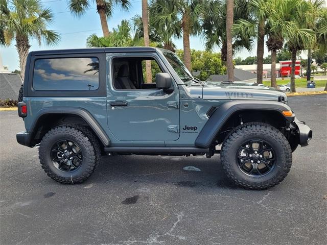 Photo of 2025 Anvil Clearcoat Jeep Wrangler