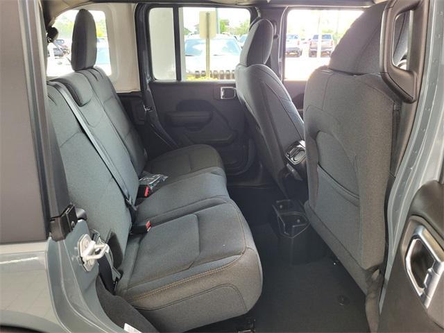 Photo of 2025 Anvil Clearcoat Jeep Wrangler