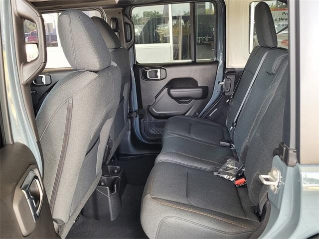 Photo of 2025 Anvil Clearcoat Jeep Wrangler