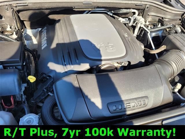 Photo of 2023 DB Black Crystal Clearcoat Dodge Durango
