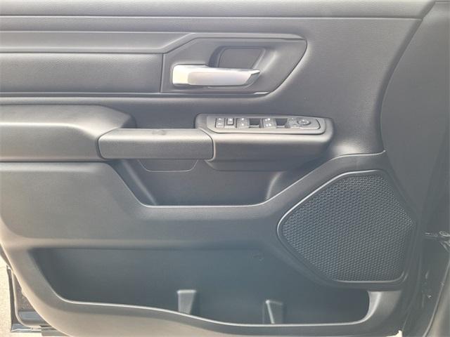 Photo of 2025 Blue Metallic RAM 1500