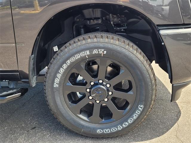 Photo of 2025 Granite Crystal Clearcoat Metallic RAM 2500