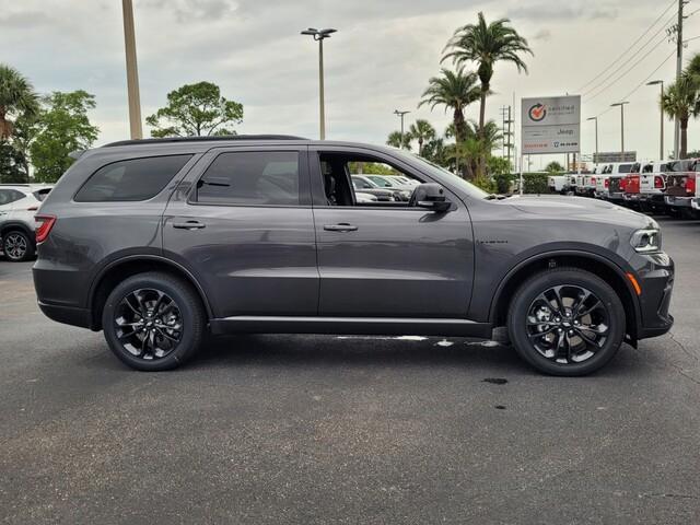 Photo of 2025 Vapor Gray Dodge Durango