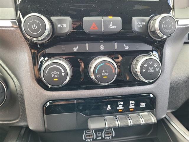 Photo of 2025 Billet Silver Metallic Clearcoat RAM 1500