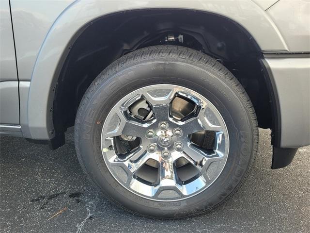 Photo of 2025 Billet Silver Metallic Clearcoat RAM 1500