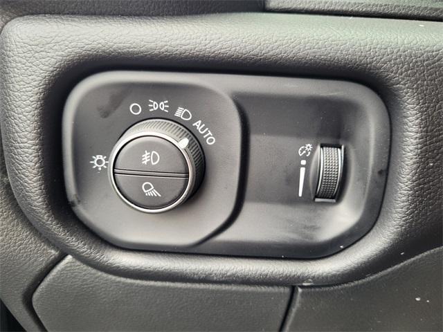 Photo of 2025 Diamond Black RAM 2500
