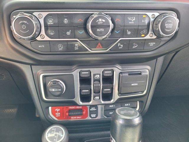 Photo of 2021 Bright White Clearcoat Jeep Wrangler Unlimited