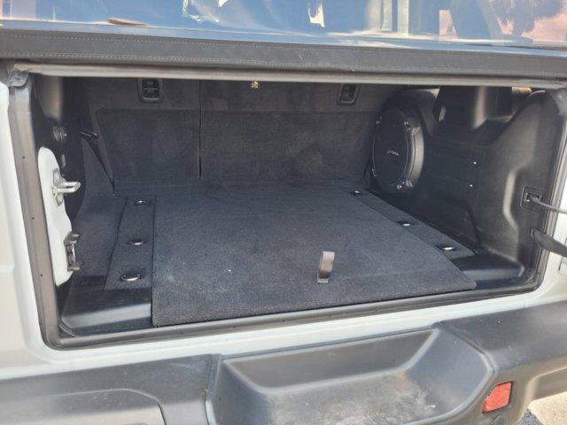 Photo of 2021 Bright White Clearcoat Jeep Wrangler Unlimited