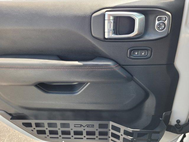 Photo of 2021 Bright White Clearcoat Jeep Wrangler Unlimited