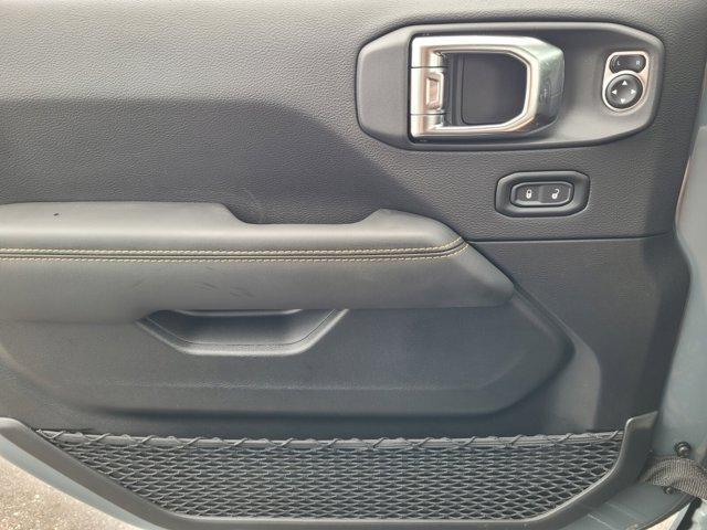 Photo of 2025 Anvil Clearcoat Jeep Gladiator