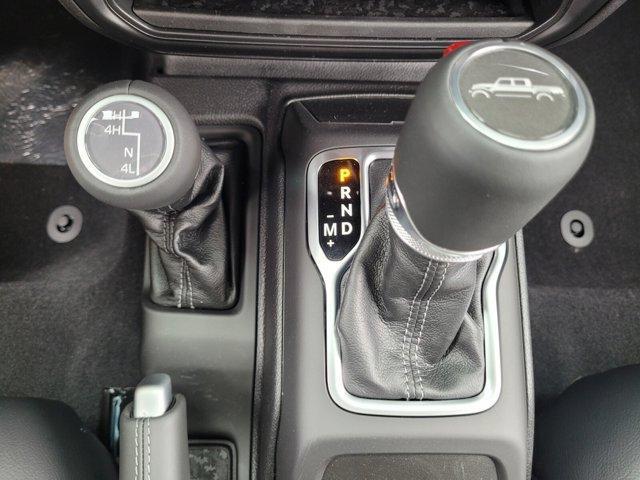 Photo of 2025 Anvil Clearcoat Jeep Gladiator
