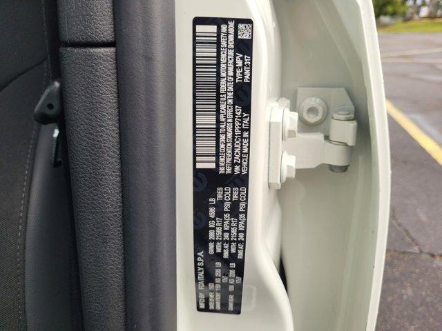 Photo of 2023 Alpine White Clearcoat Jeep Renegade