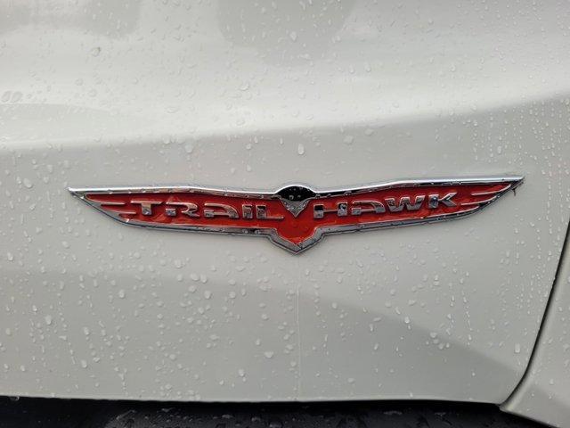 Photo of 2023 Alpine White Clearcoat Jeep Renegade