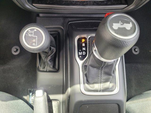 Photo of 2025 Anvil Clearcoat Jeep Wrangler