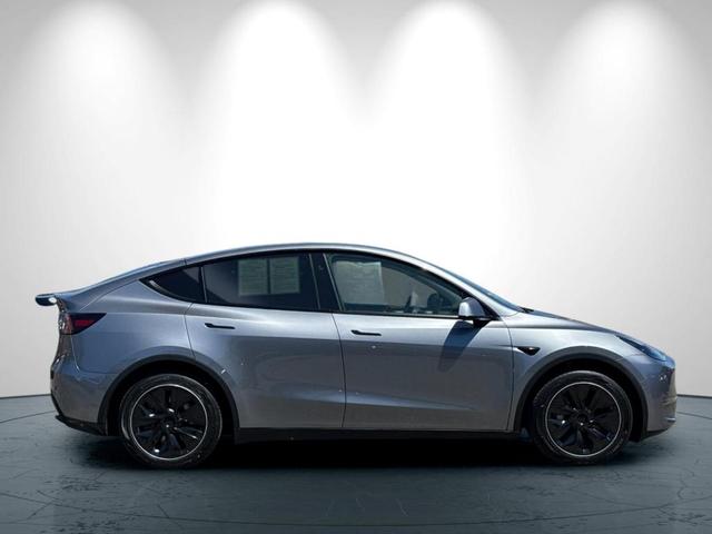 Photo of 2024 Gray Tesla Model Y
