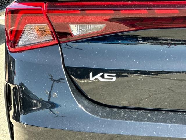 Photo of 2024 Ebony Black Kia K5