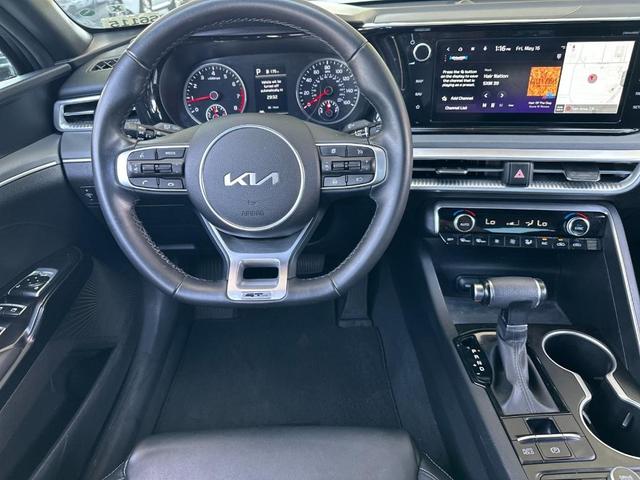 Photo of 2024 Ebony Black Kia K5