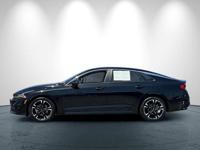 Photo of 2024 Ebony Black Kia K5