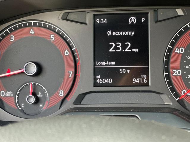 Photo of 2021 Pure White Volkswagen Jetta