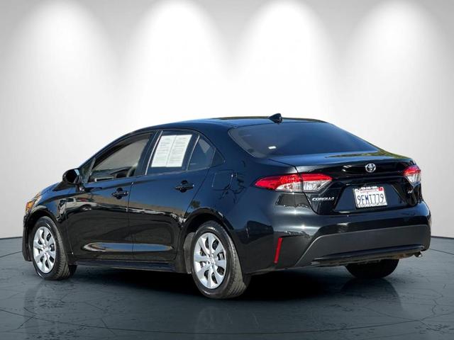 Photo of 2021 Black Sand Pearl Toyota Corolla