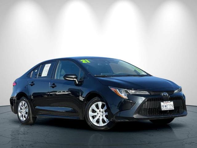 Photo of 2021 Black Sand Pearl Toyota Corolla