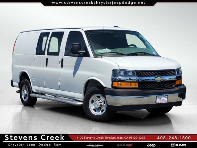 2022 Chevrolet Express 2500