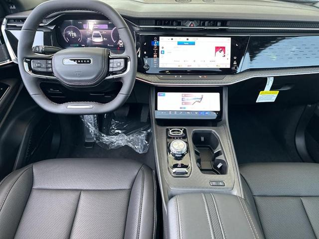Photo of 2025 Bright White Clearcoat Jeep Wagoneer S