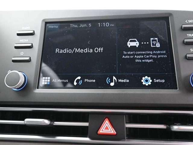 Photo of 2025 Gray Hyundai ELANTRA