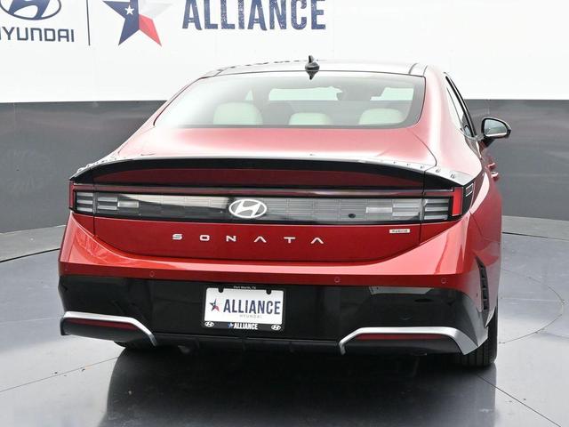Photo of 2025 Red Hyundai SONATA Hybrid