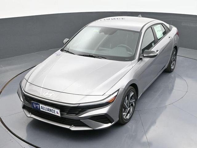 Photo of 2025 Metal Hyundai ELANTRA HEV