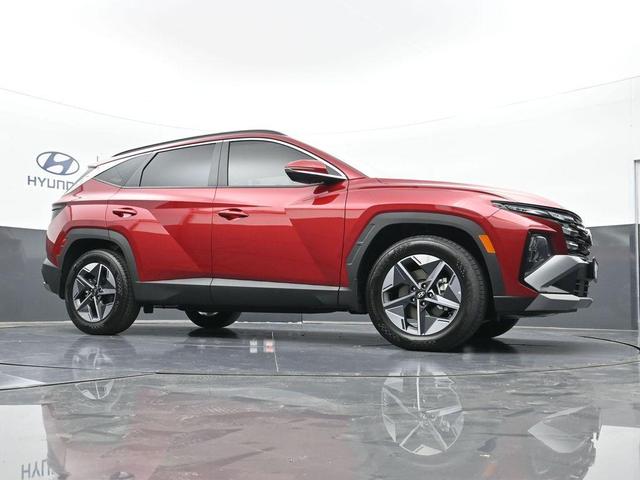 Photo of 2025 Red Hyundai TUCSON