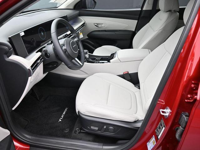 Photo of 2025 Red Hyundai TUCSON