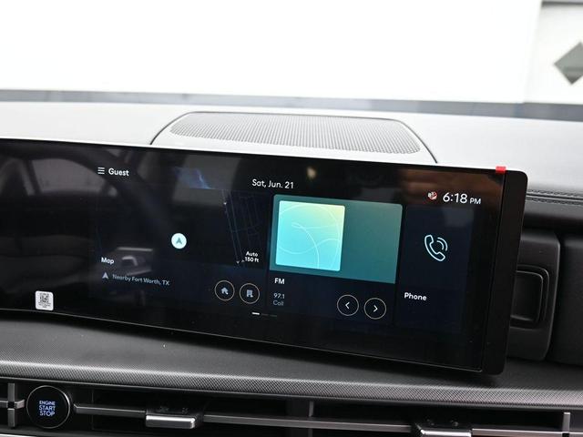 Photo of 2025 White Hyundai SANTA FE