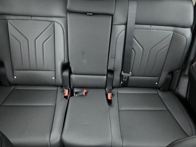 Photo of 2025 White Hyundai SANTA FE