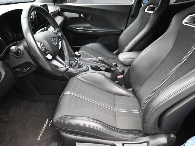 Photo of 2022 Lunar White Hyundai Veloster N