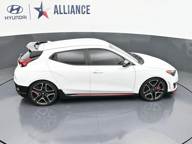 Photo of 2022 Lunar White Hyundai Veloster N